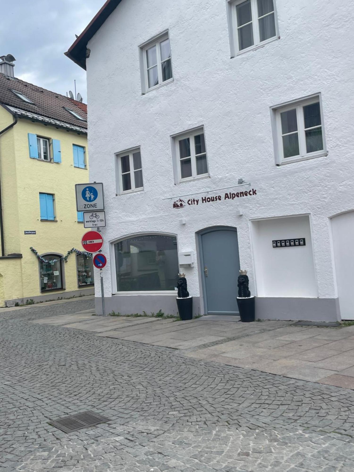 House Alpeneck Hotel 3*